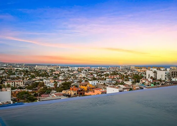 Dog-friendly Loft With Rooftop Infinity Pool, Gym, Balcony & Ac Сasa de vacaciones Cabo San Lucas