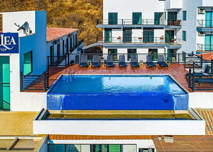 Сasa de vacaciones Dog-friendly Loft With Rooftop Infinity Pool, Gym, Balcony & Ac
